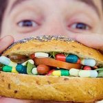 бургер с таблетками